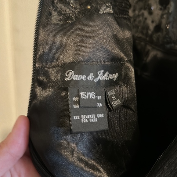 Homecoming/prom dresses - Picture 3 of 10